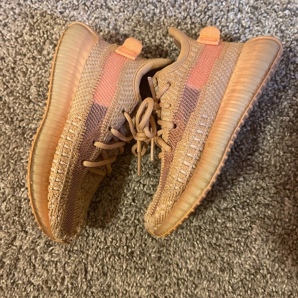 Yeezy 350 V2 clay toddler 6.5